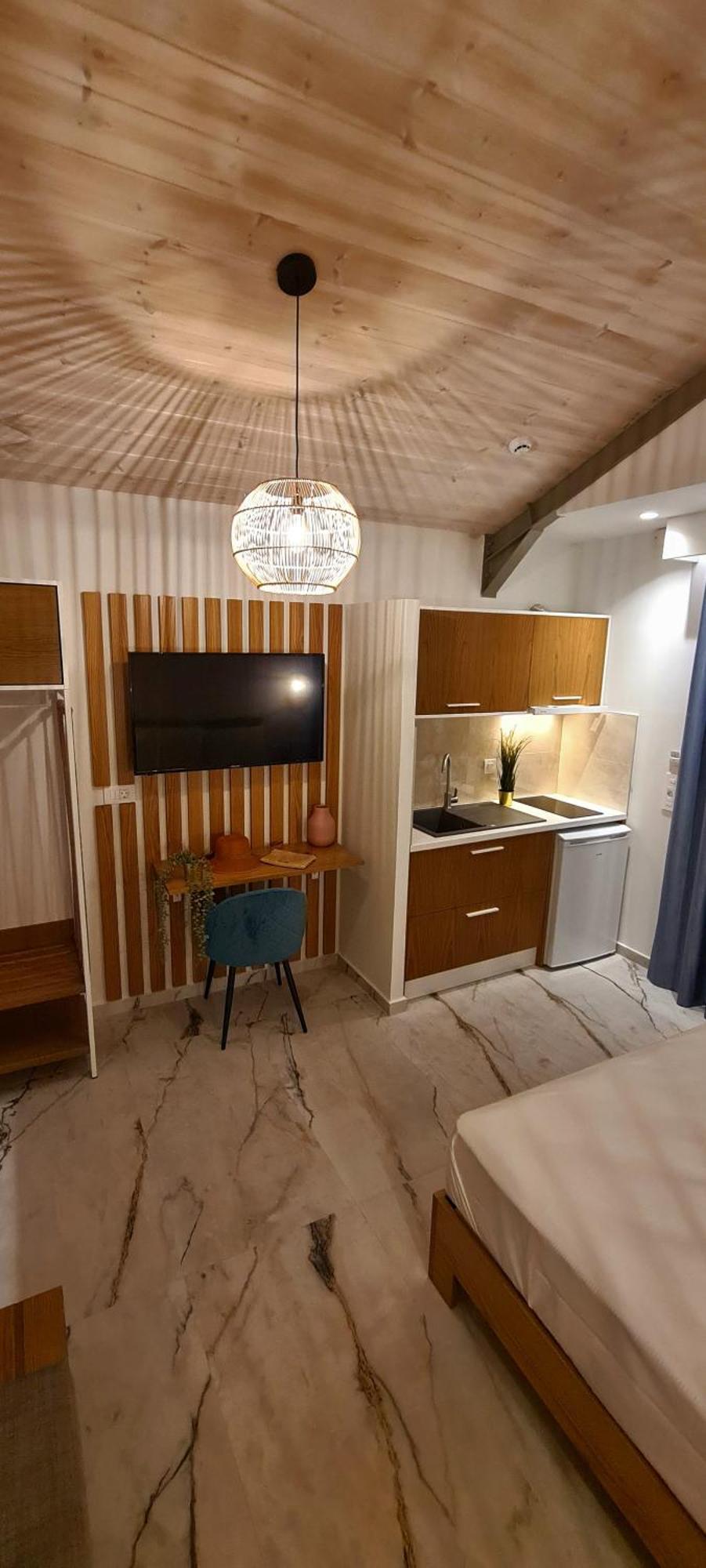 Costa Anastasia_Sea View Suites Vrasná 客房 照片