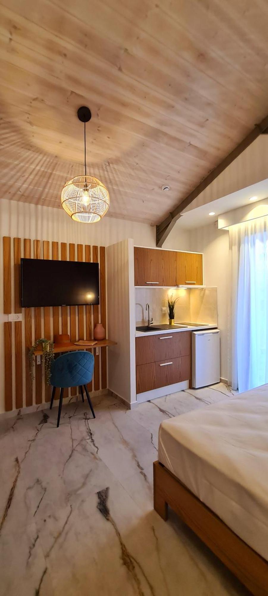 Costa Anastasia_Sea View Suites Vrasná 客房 照片